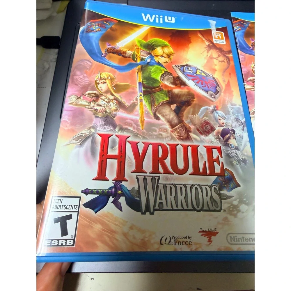 Hyrule Warriors Nintendo Wii U CIB Complete with Manual Link Zelda Action Game